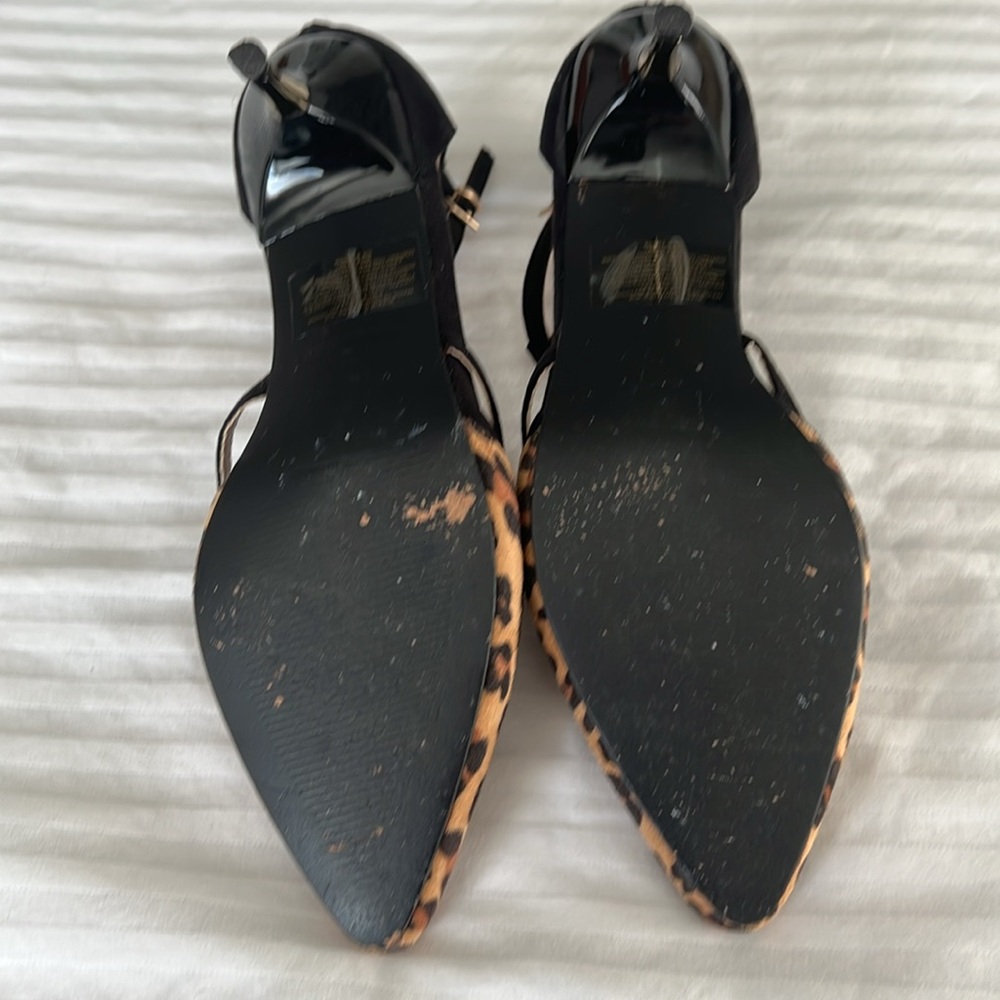 Avon t strap kitten heels - Picture 7 of 7